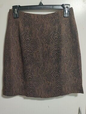 NWOT Brown Textured Mini Skirt By JULIO - Women